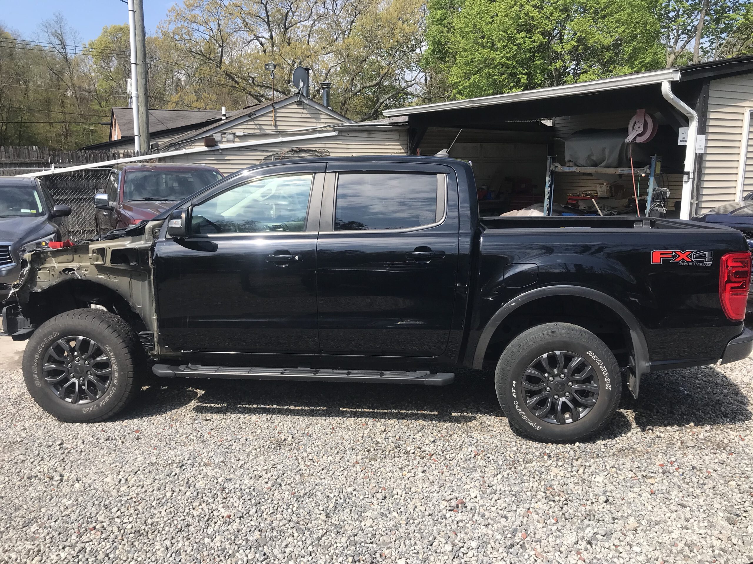 2019 Ford Ranger Lariat 4dr, 4×4, loaded, leather,  53K, front damage.   RUNS AND DRIVES. Good airbags. $15,999. full